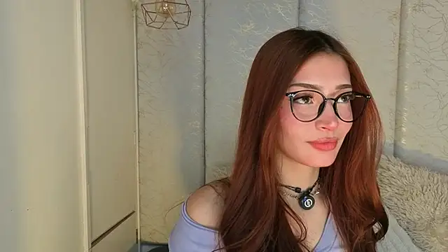 Snapshot of maddy1y_ chatting on 18, 5, 2026 maddy1y online show from 18, 5, 2026
