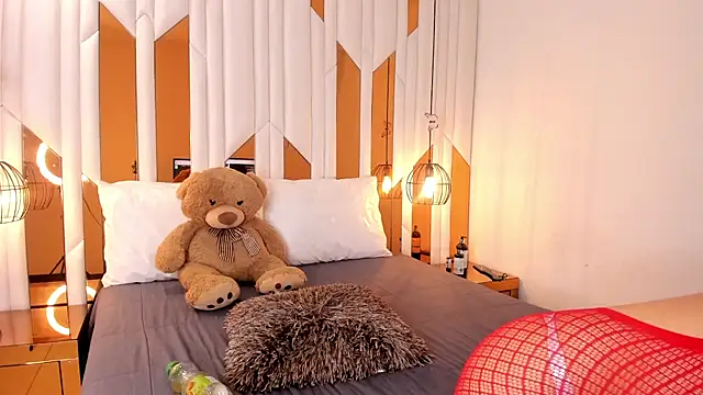 ValeriaPrado online show from 3, 12, 2025