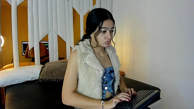 ValeriaPrado online show from 14, 12, 2025