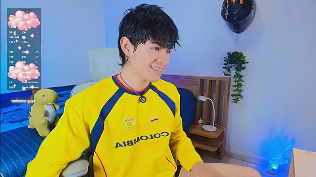 Snapshot of Anky_xx chatting on 8, 7, 2026 Anky xx online show from 8, 7, 2026