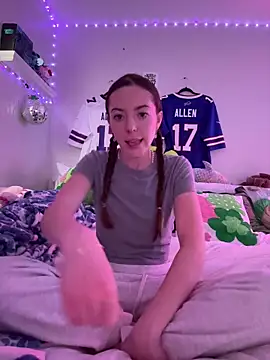 Snapshot of babygingerboo chatting on 25, 3, 2026 babygingerboo online show from 25, 3, 2026