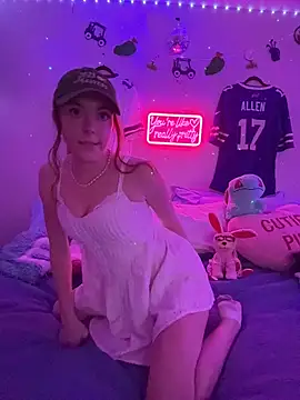 Snapshot of babygingerboo chatting on 12, 4, 2026 babygingerboo online show from 12, 4, 2026