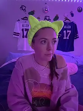 Snapshot of babygingerboo chatting on 14, 4, 2026 babygingerboo online show from 14, 4, 2026