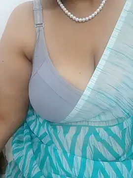 Snapshot of tami_lavanya chatting on 3, 3, 2026 tami lavanya online show from 3, 3, 2026