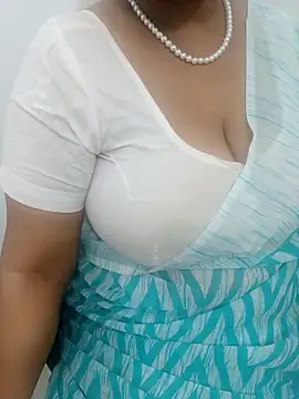 Snapshot of tami_lavanya chatting on 13, 3, 2026 tami lavanya online show from 13, 3, 2026