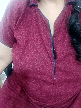 Snapshot of tami_lavanya chatting on 2, 4, 2026 tami lavanya online show from 2, 4, 2026