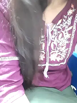 Aarti-kumri online show from 6, 11, 2025