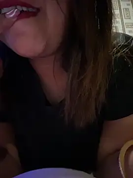 Snapshot of Saaay_StripQueen chatting on 14, 9, 2025 Saaay StripQueen online show from 14, 9, 2025