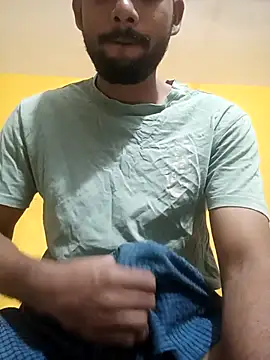 Snapshot of mayur_raaje chatting on 13, 3, 2026 mayur raaje online show from 13, 3, 2026