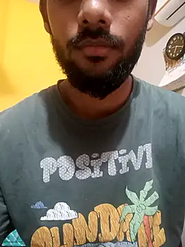 Snapshot of mayur_raaje chatting on 1, 4, 2026 mayur raaje online show from 1, 4, 2026