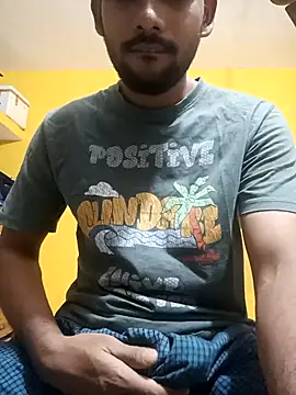 Snapshot of mayur_raaje chatting on 13, 4, 2026 mayur raaje online show from 13, 4, 2026