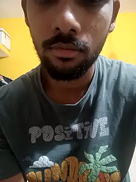 Snapshot of mayur_raaje chatting on 21, 4, 2026 mayur raaje online show from 21, 4, 2026