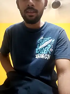 Snapshot of mayur_raaje chatting on 26, 4, 2026 mayur raaje online show from 26, 4, 2026