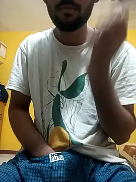 Snapshot of mayur_raaje chatting on 2, 5, 2026 mayur raaje online show from 2, 5, 2026