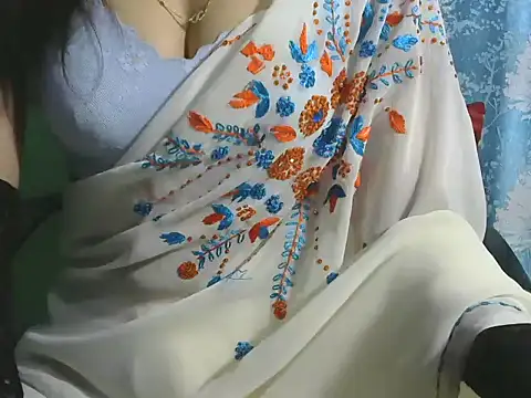 Snapshot of sheetal-sheetal95 chatting on 21, 4, 2026 sheetal-sheetal95 online show from 21, 4, 2026