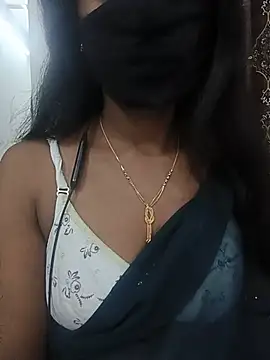 Snapshot of kavya-telugu84 chatting on 26, 6, 2026 kavya-telugu84 online show from 26, 6, 2026