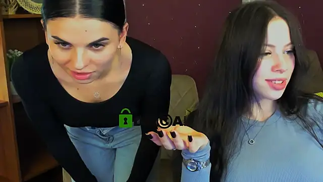 Snapshot of amanda-miki chatting on 17, 11, 2025 amanda-miki online show from 17, 11, 2025