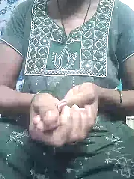 Snapshot of smartangel_telugu chatting on 18, 4, 2026 smartangel telugu online show from 18, 4, 2026