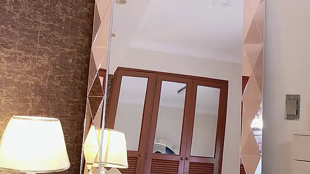 IrinaVelvet online show from 18, 11, 2025