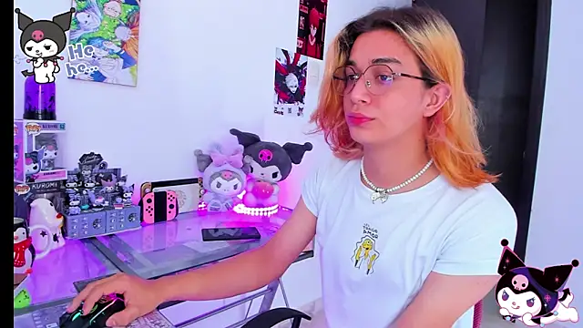 KeitaMoon online show from 30, 10, 2025