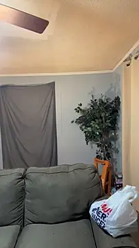 Snapshot of SlimSexxxy69 chatting on 22, 3, 2026 SlimSexxxy69 online show from 22, 3, 2026