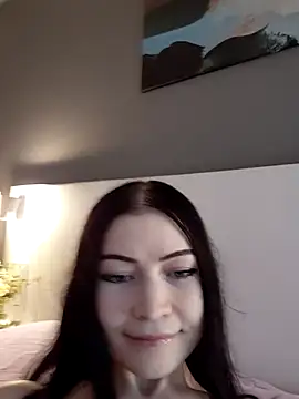 Snapshot of DragonFoxie chatting on 2, 7, 2026 DragonFoxie online show from 2, 7, 2026