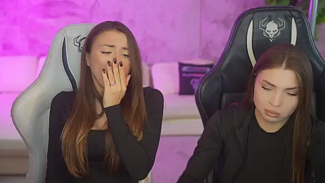 Luna secretgirl online show from 29, 10, 2025