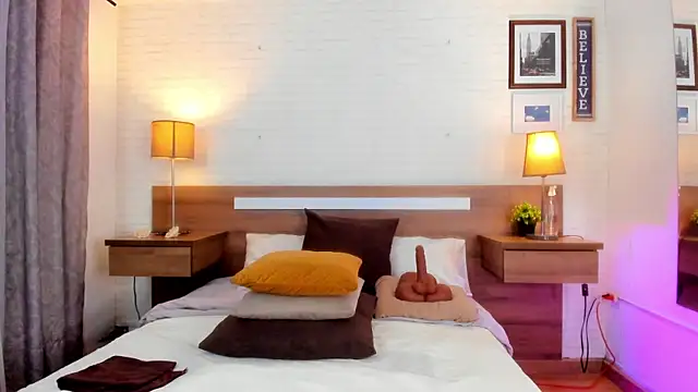 JenniferAuriston online show from 9, 1, 2026