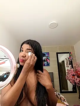 KendraChavez  online show from 5, 10, 2025