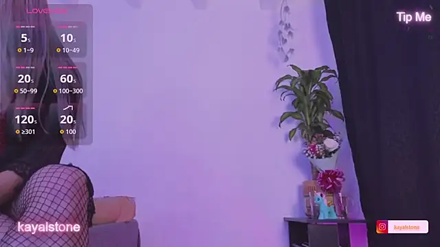 Snapshot of Kayalstone_12 chatting on 8, 3, 2026 Kayalstone 12 online show from 8, 3, 2026