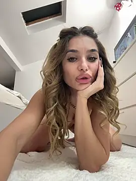 Snapshot of KaseyQuinn_ chatting on 5, 10, 2025 KaseyQuinn  online show from 5, 10, 2025