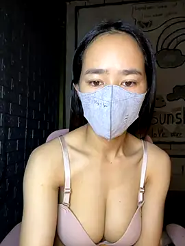 TiNa 04 online show from 24, 9, 2025