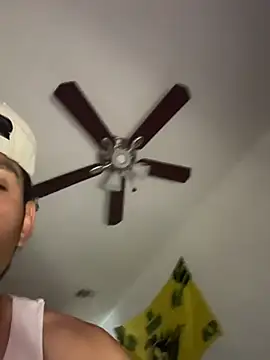 Snapshot of StrokingDaddy4 chatting on 1, 11, 2025 StrokingDaddy4 online show from 1, 11, 2025