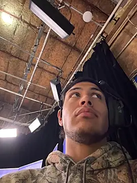 Snapshot of StrokingDaddy4 chatting on 20, 11, 2025 StrokingDaddy4 online show from 20, 11, 2025