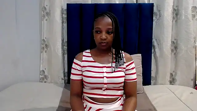 Pinkdollyg online show from 8, 9, 2025