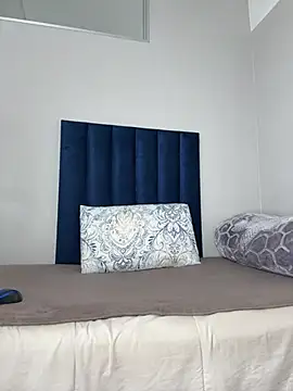 Pinkdollyg online show from 23, 2, 2026