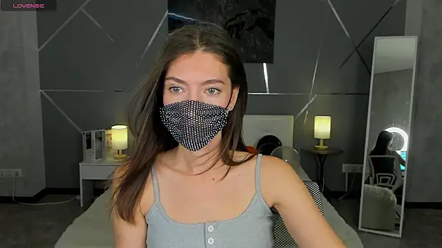 Snapshot of take_me_to_moon chatting on 5, 11, 2025 take me to moon online show from 5, 11, 2025