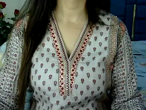 Snapshot of Rumi_cute chatting on 11, 5, 2026 Rumi cute online show from 11, 5, 2026