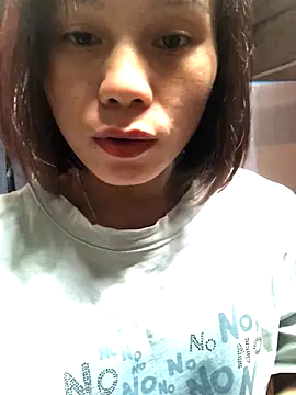 Snapshot of QuingLin chatting on 24, 9, 2025 QuingLin online show from 24, 9, 2025