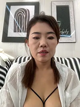 feifei 521 online show from 15, 12, 2025