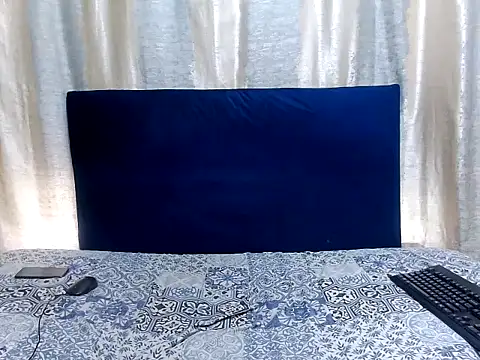 KinkyTrans23 online show from 15, 11, 2025