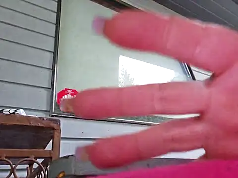 Snapshot of Sugarloveless chatting on 2, 10, 2025 Sugarloveless online show from 2, 10, 2025