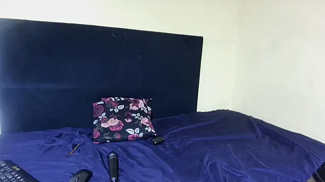 SweetTitties21 online show from 7, 4, 2026