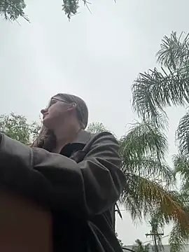 iron alina online show from 25, 3, 2026