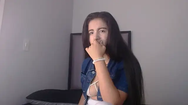 Lucy-23 online show from 7, 1, 2026