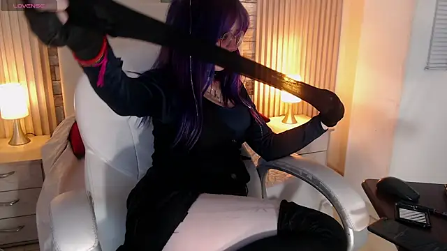 rihonna hs8 online show from 6, 11, 2025