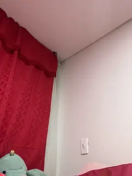 Snapshot of larsonbeverly chatting on 20, 3, 2026 larsonbeverly online show from 20, 3, 2026