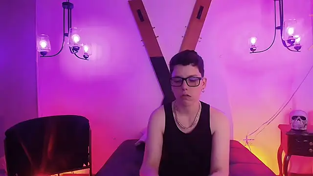 Snapshot of SpencerMontgomery chatting on 14, 11, 2025 SpencerMontgomery online show from 14, 11, 2025