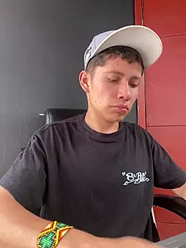 Snapshot of elfernh chatting on 26, 4, 2026 elfernh online show from 26, 4, 2026