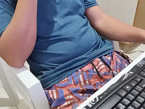 Carloskasado online show from 20, 7, 2026
